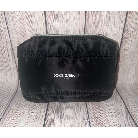 Dolce & Gabbana Beauty BLACK QUILTED Cosmetic Pouch Makeup Bag NEW - Picture 1 of 8